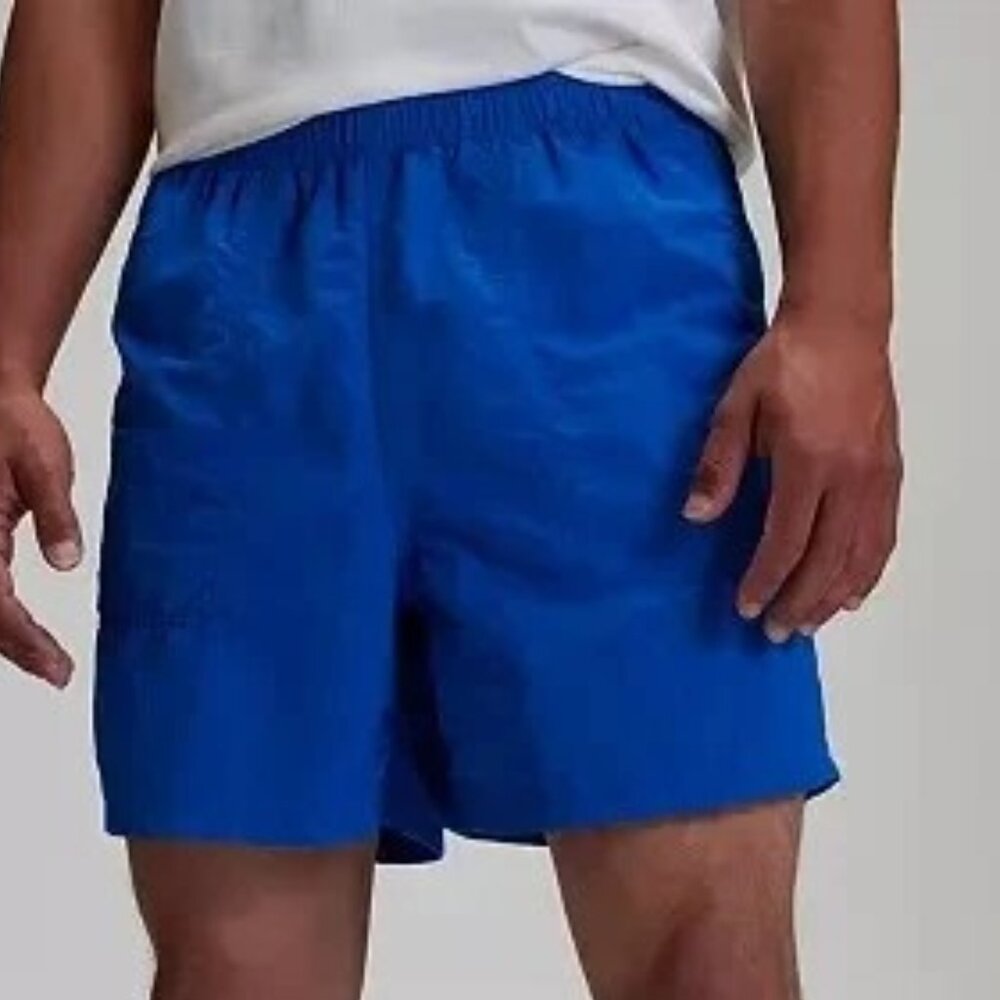Alpine Design 5" Pull on Short NWT Large